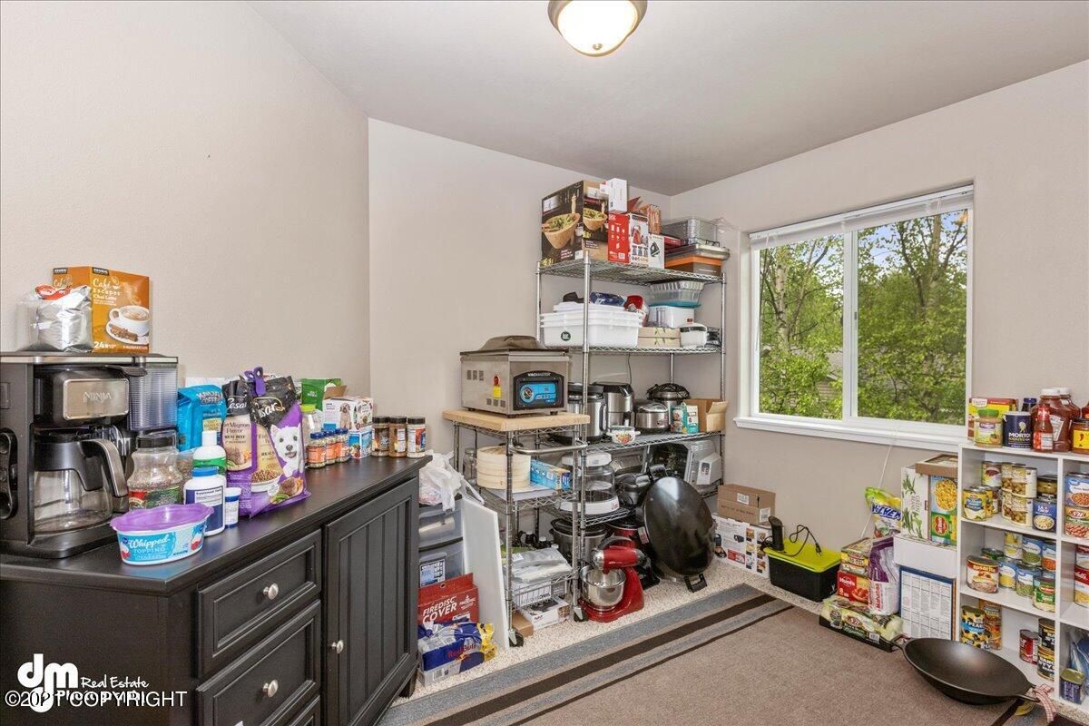 4001 E Ruth Dr, Wasilla, AK 99654
